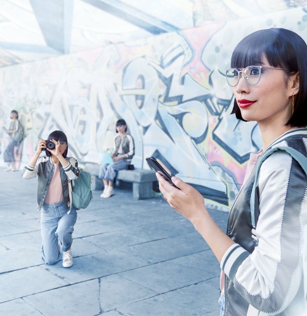 Page 1 object 66 X 996x1024 - Zeiss Lenses